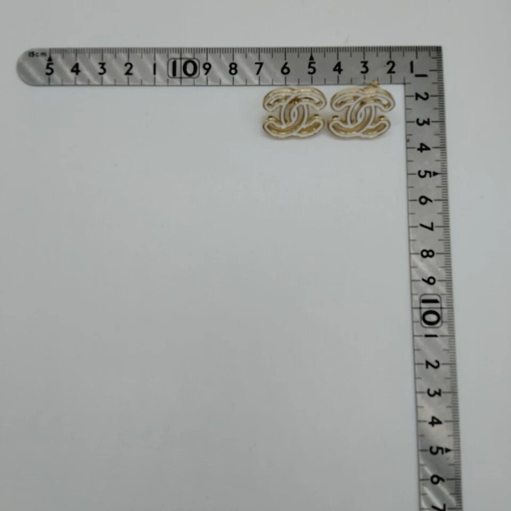Chanel Pierced Earring Gold Whites 24 S 499-081425 - Picture 8 of 9